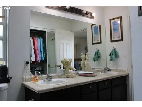 110 SW 16th Court Troutdale OR 97060