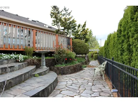 110 SW 16th Court Troutdale OR 97060