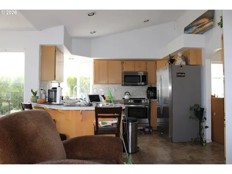 110 SW 16th Court Troutdale OR 97060