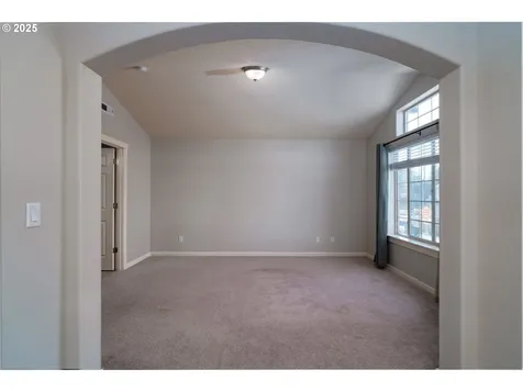 13713 NE 64th Circle Vancouver WA 98682