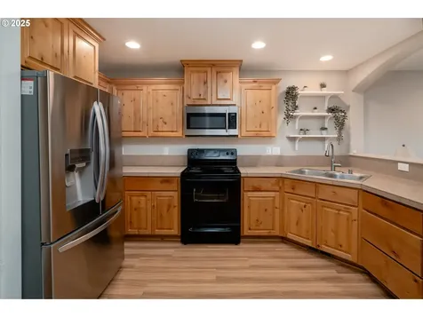 13713 NE 64th Circle Vancouver WA 98682