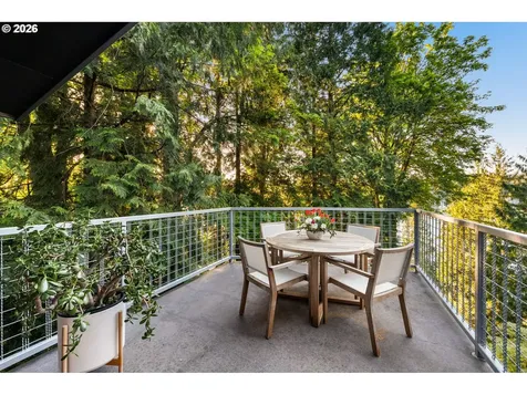 2707 Southshore Boulevard Lake Oswego OR 97034