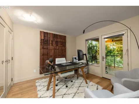2707 Southshore Boulevard Lake Oswego OR 97034