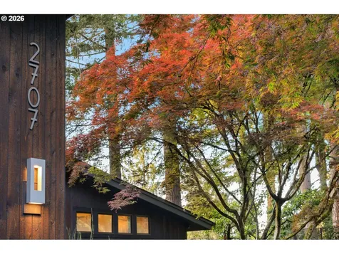 2707 Southshore Boulevard Lake Oswego OR 97034