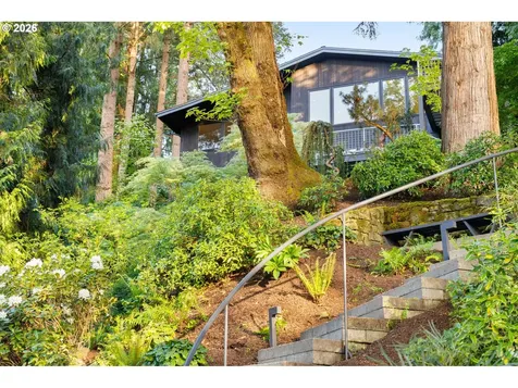 2707 Southshore Boulevard Lake Oswego OR 97034