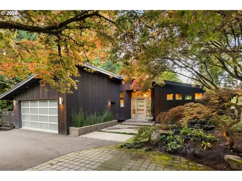 2707 Southshore Boulevard Lake Oswego OR 97034