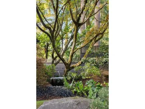 2707 Southshore Boulevard Lake Oswego OR 97034