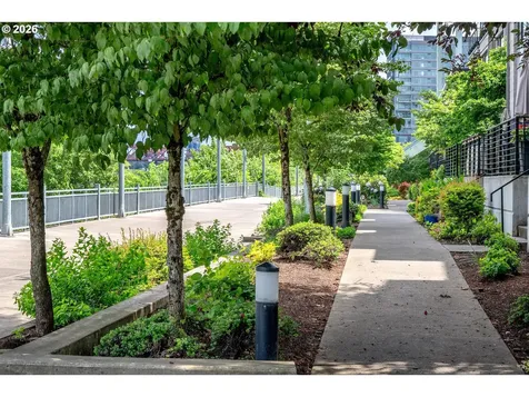 1710 NW Riverscape Street Portland OR 97209