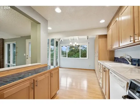 6170 SW Heights Lane Beaverton OR 97007