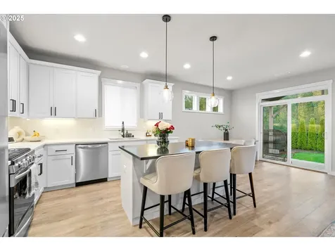 10306 NE 104th Street Vancouver WA 98662