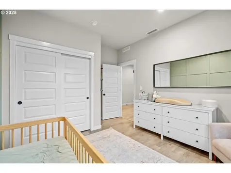 10306 NE 104th Street Vancouver WA 98662