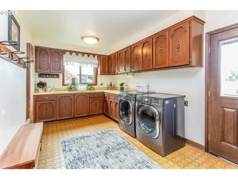 22651 S Penman Road Oregon City OR 97045