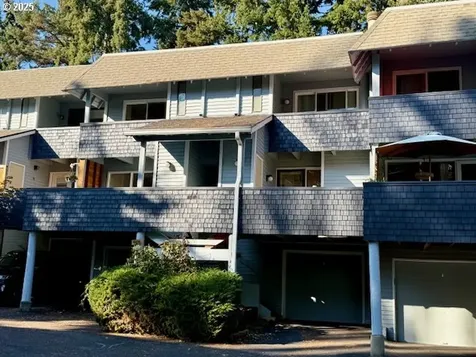 19675 NW Quail Hollow Drive Portland OR 97229
