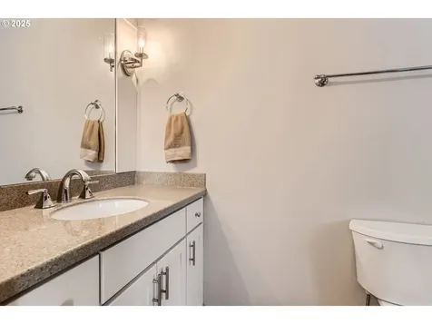 19675 NW Quail Hollow Drive Portland OR 97229