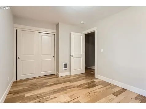 19675 NW Quail Hollow Drive Portland OR 97229