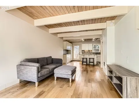 19675 NW Quail Hollow Drive Portland OR 97229