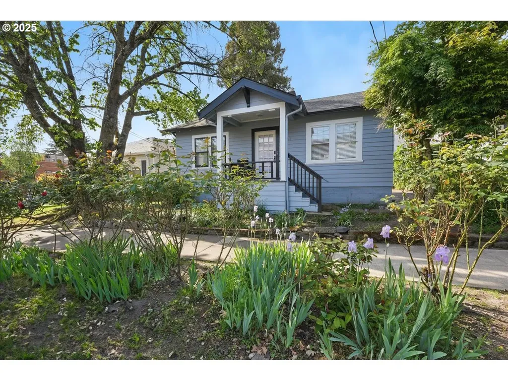 414 S Pendleton Street Portland OR 97239