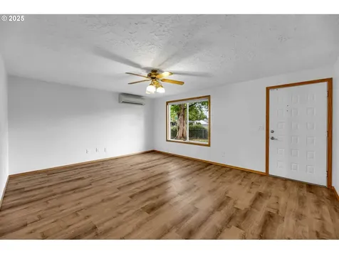 12901 NE 37th Street Vancouver WA 98682