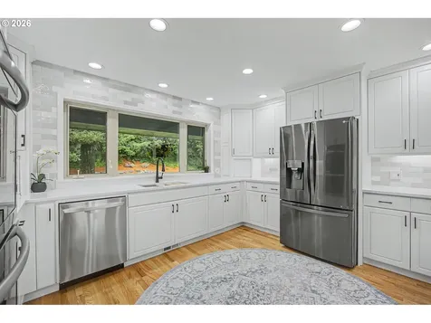 23303 SE Howlett Road Eagle Creek OR 97022
