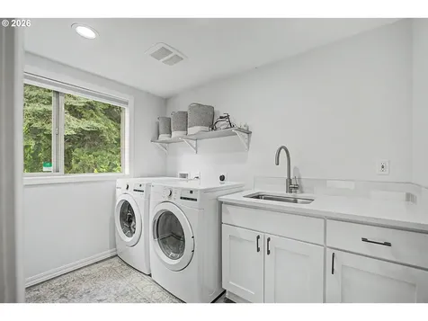 23303 SE Howlett Road Eagle Creek OR 97022