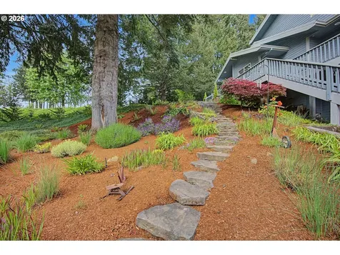 23303 SE Howlett Road Eagle Creek OR 97022