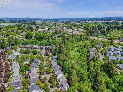 21481 SW Roellich Avenue Sherwood OR 97140