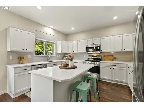 21481 SW Roellich Avenue Sherwood OR 97140