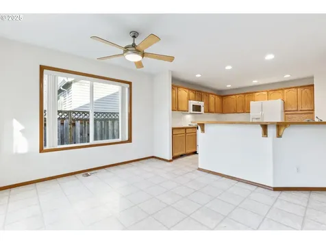 3509 N Center Street Newberg OR 97132