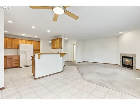 3509 N Center Street Newberg OR 97132