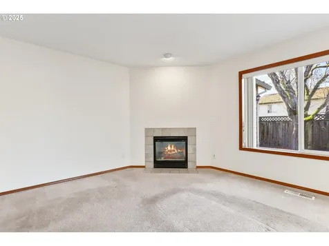 3509 N Center Street Newberg OR 97132