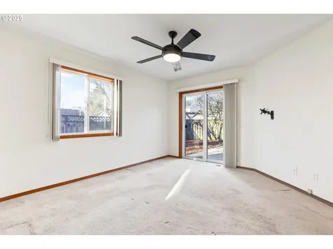 3509 N Center Street Newberg OR 97132