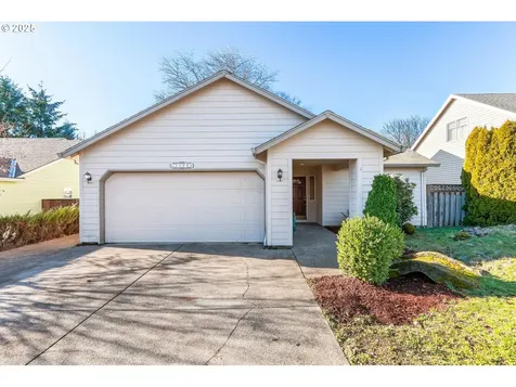 3509 N Center Street Newberg OR 97132