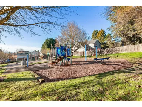3509 N Center Street Newberg OR 97132