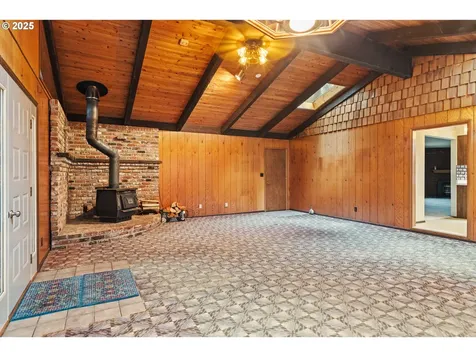 57247 Fairview Road Coquille OR 97423