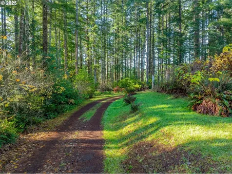 57247 Fairview Road Coquille OR 97423
