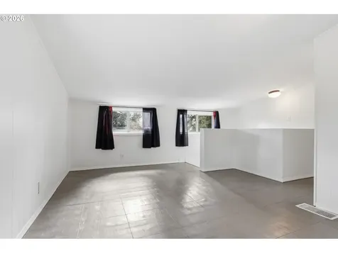 7930 SE Overland Street Milwaukie OR 97222