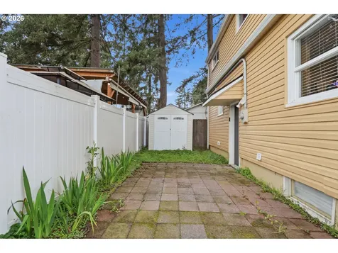 7930 SE Overland Street Milwaukie OR 97222