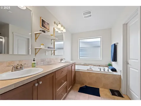 29093 SW Charlotte Lane Wilsonville OR 97070