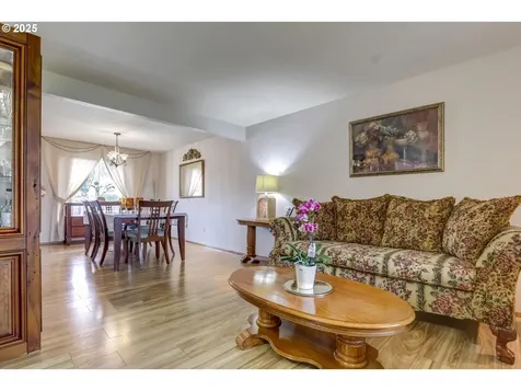 15801 NE 85th Street Vancouver WA 98682