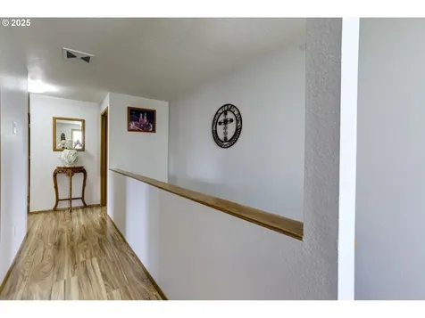 15801 NE 85th Street Vancouver WA 98682