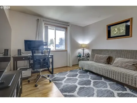 15801 NE 85th Street Vancouver WA 98682