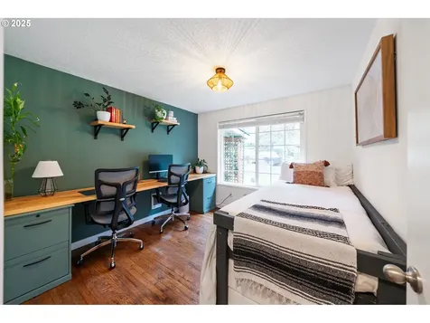 9625 S Kelly Avenue Portland OR 97219