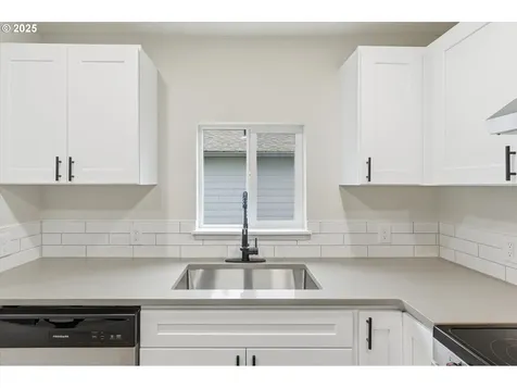 289 20th Avenue Longview WA 98632