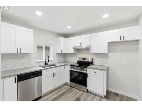 289 20th Avenue Longview WA 98632