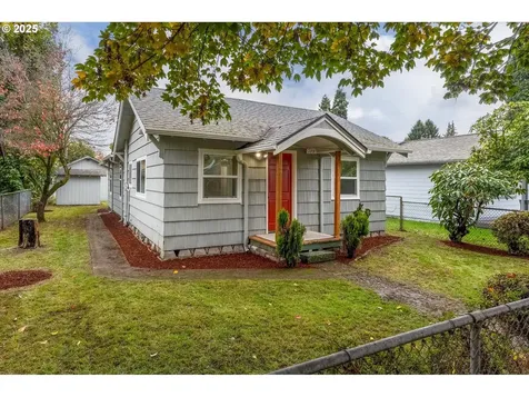 289 20th Avenue Longview WA 98632