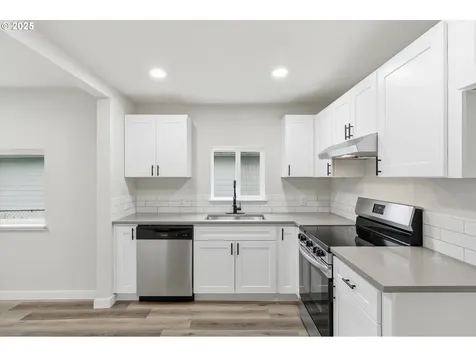 289 20th Avenue Longview WA 98632