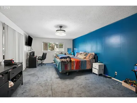2236 SE 185th Avenue Portland OR 97233