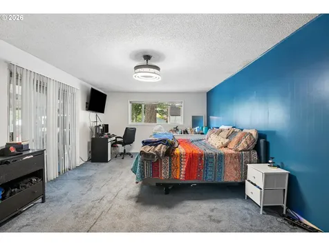 2236 SE 185th Avenue Portland OR 97233