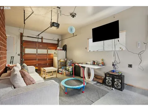 2236 SE 185th Avenue Portland OR 97233