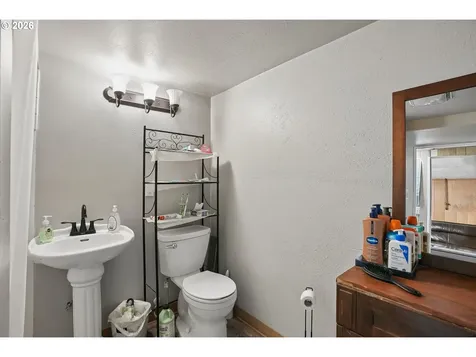 2236 SE 185th Avenue Portland OR 97233